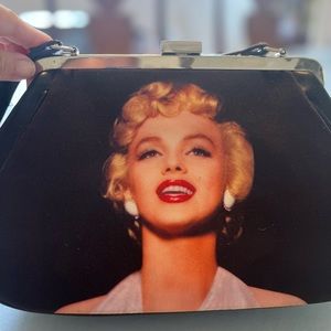 Marilyn Monroe purse 👛